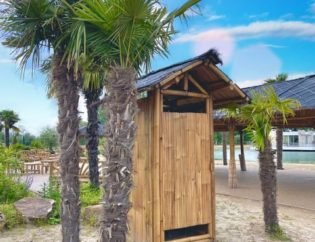 cabine de change en bambou